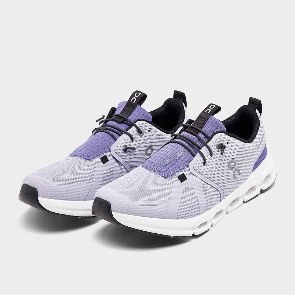 ON CLOUD SKYSTRETCH LACE RUNNING SHOES